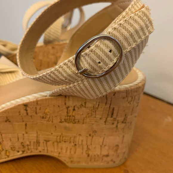 NET Universal threads platform sandals - Picture 4 of 8